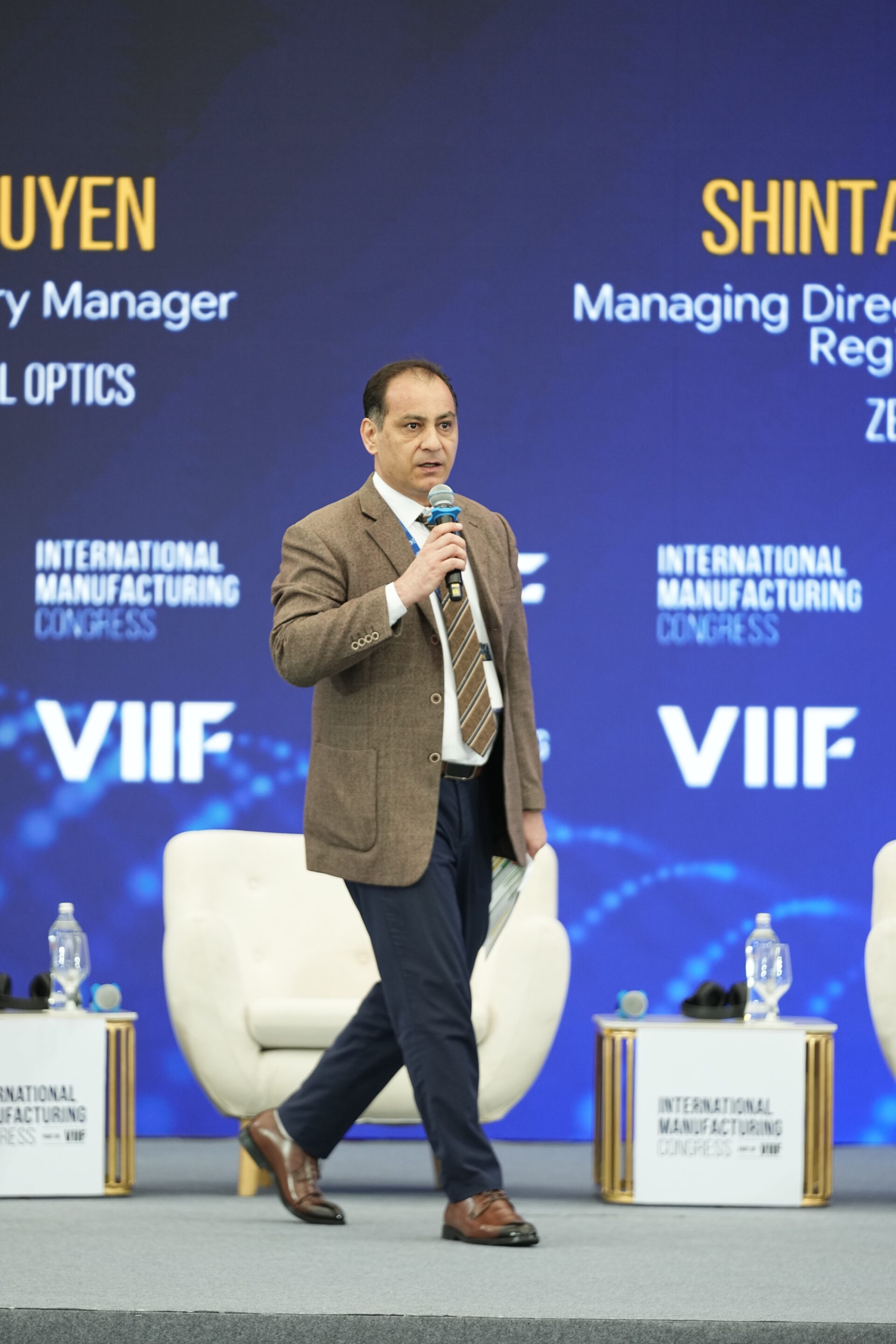 About GTI Partner leadership presenting market entry and FDI strategies in Vietnam.